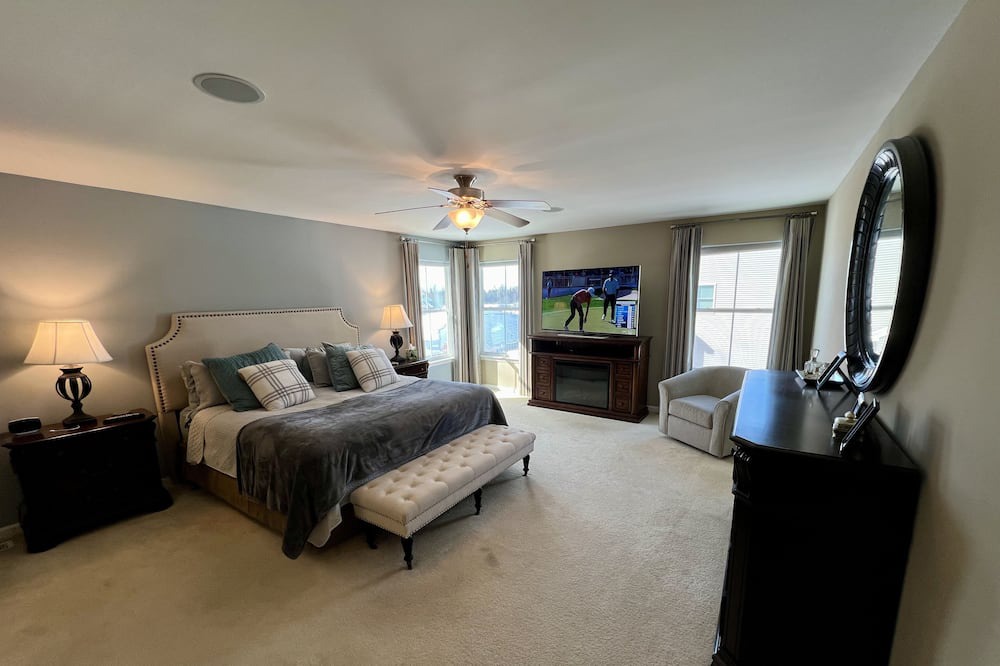Photo of Bedroom in Orchard Park