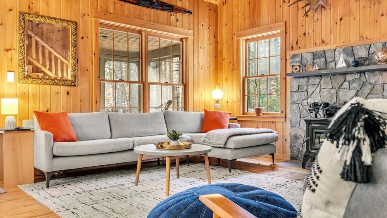 Photo of Livingroom in Lovell