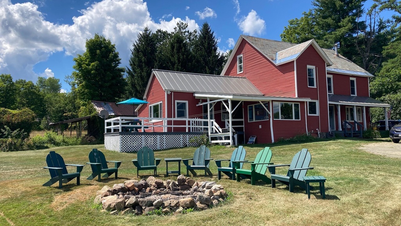 Photo of Buildings in North River