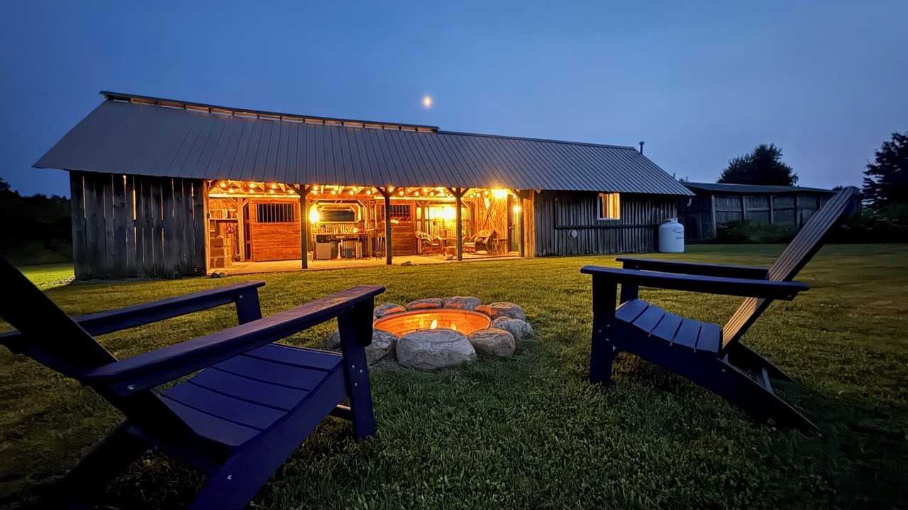 Photo of Outdoor in Hector