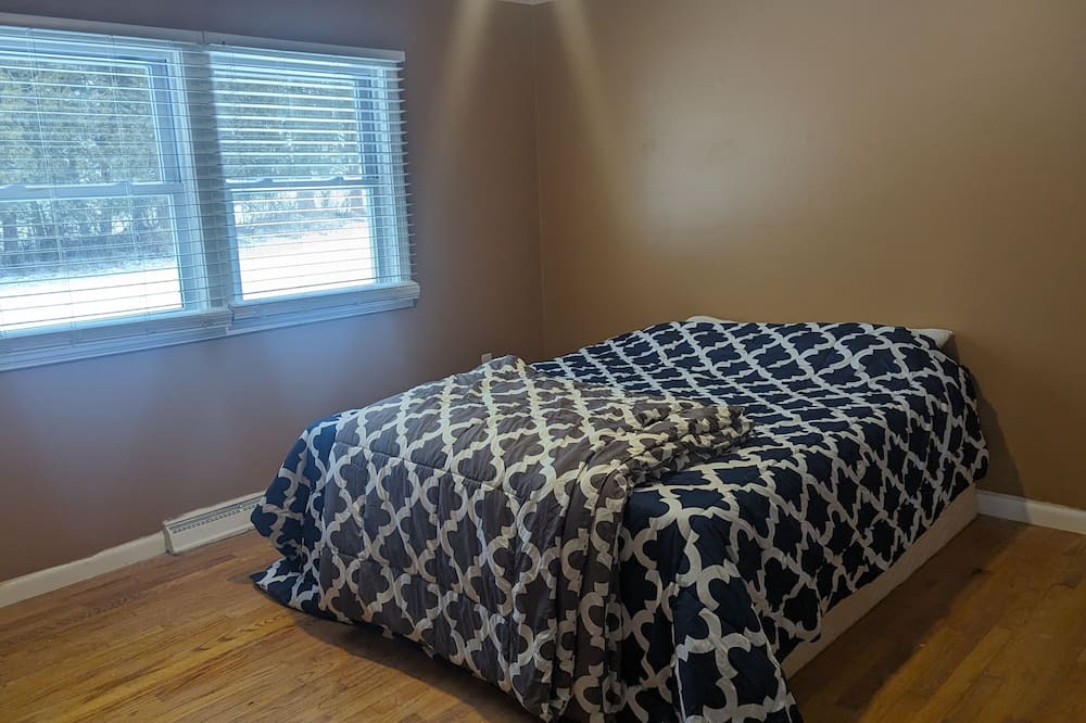 Photo of Bedroom in East Haven  Rutland County