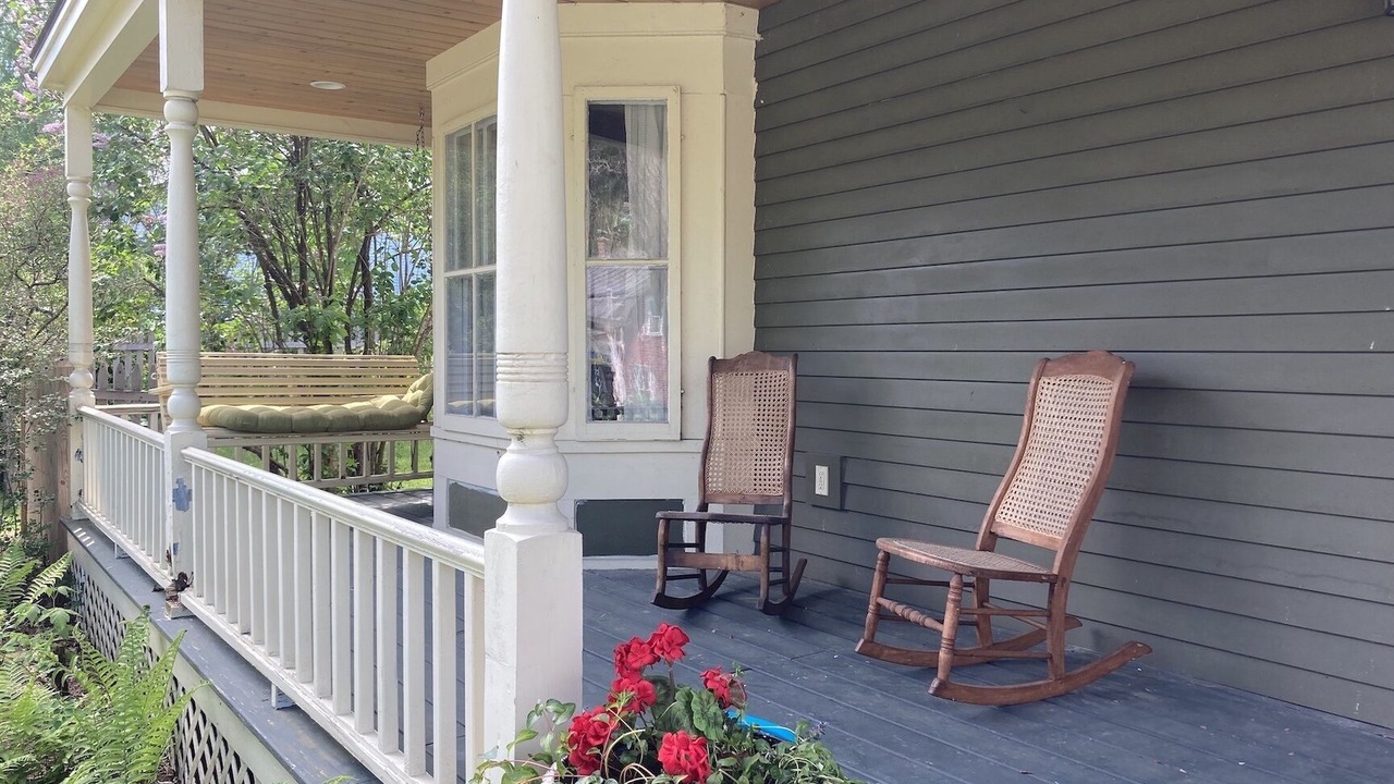 Photo of Patio Balcony in Lyme Center
