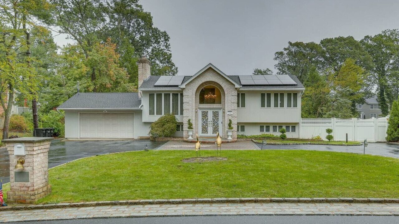 Photo of Outdoor in Lake Grove