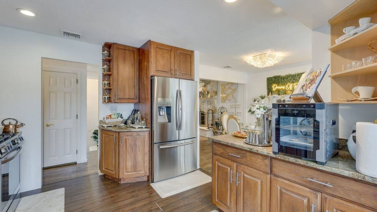 Photo of Kitchen in Lake Grove