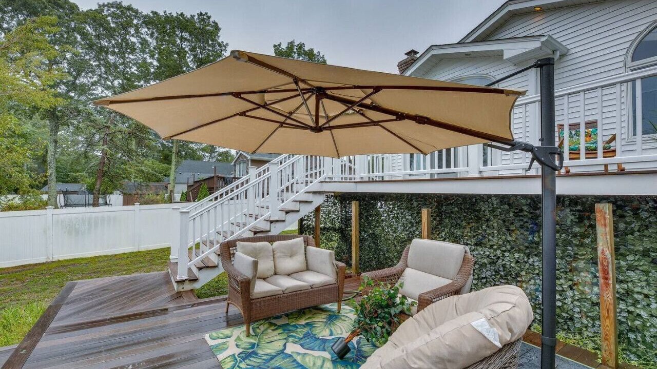 Photo of Outdoor in Lake Grove
