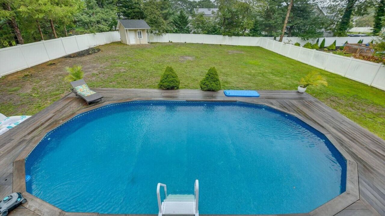 Photo of Outdoor in Lake Grove