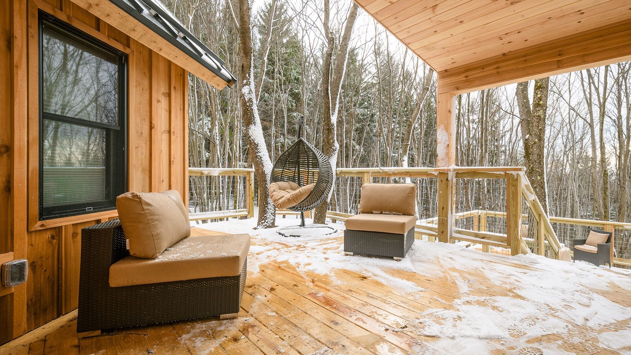 Photo of Patio Balcony in McHenry