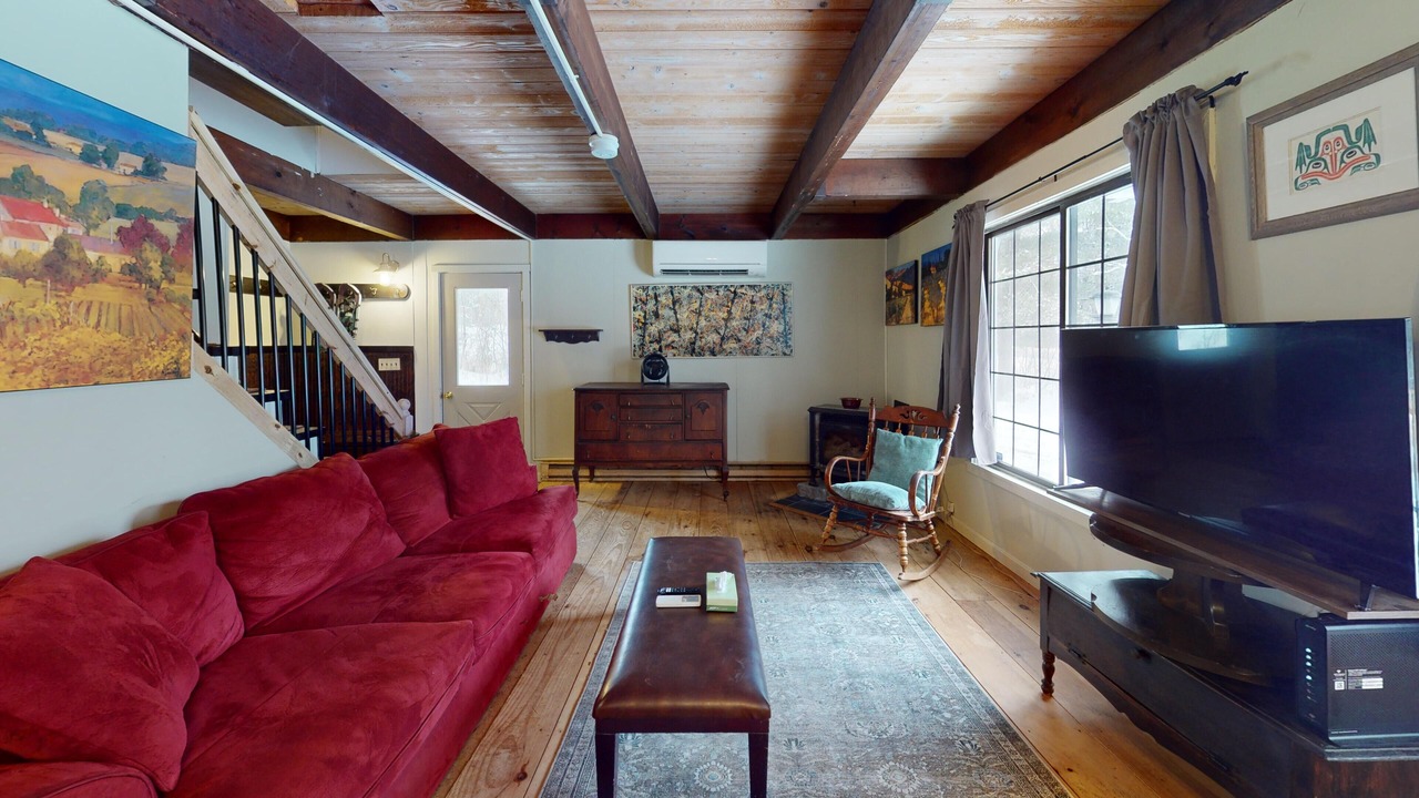 Photo of Livingroom in Mendon