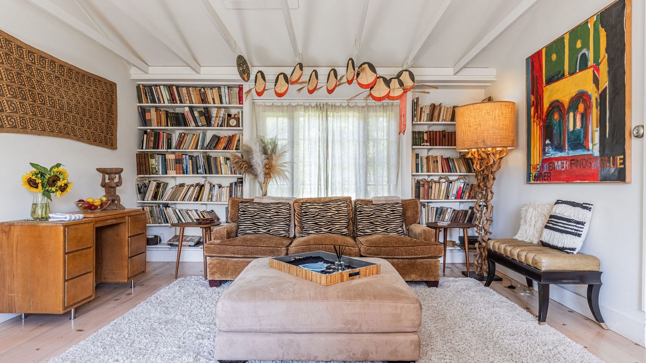 Photo of Livingroom in Accord