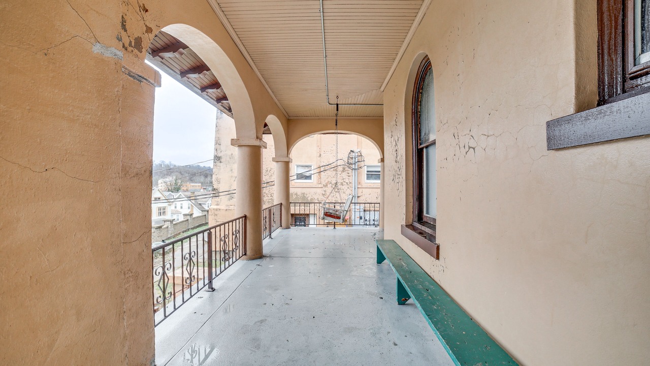 Photo of Patio Balcony in Wheeling
