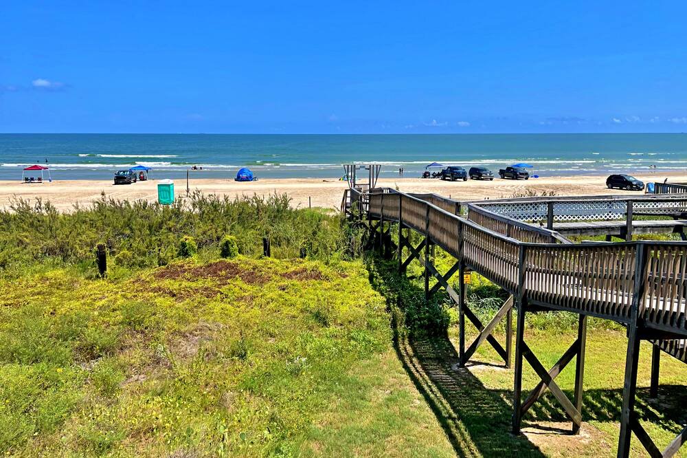 Photo of Others in Surfside Beach
