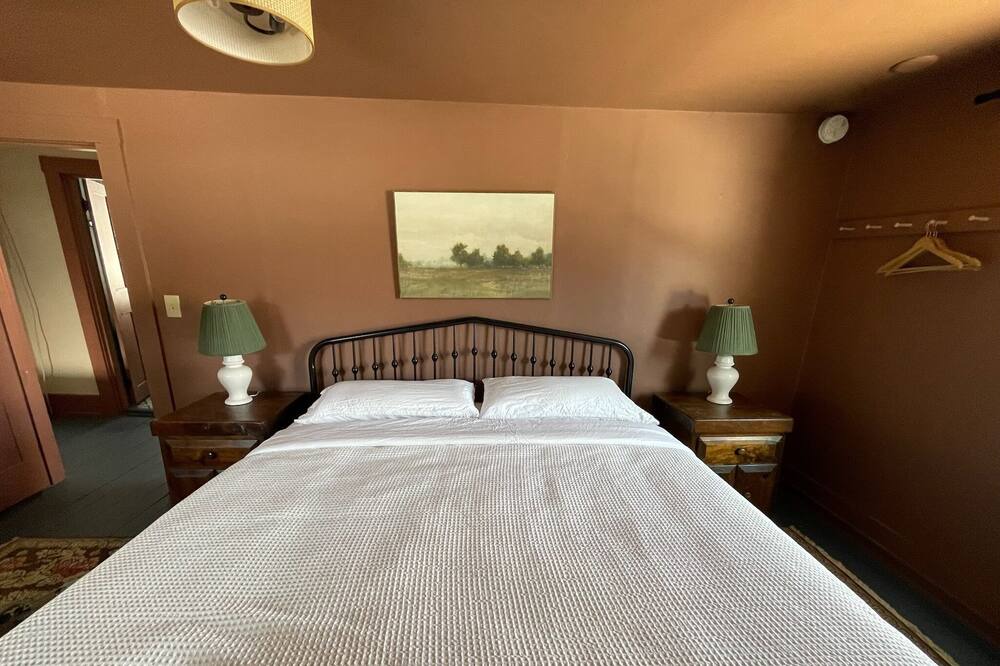 Photo of Bedroom in Cavendish