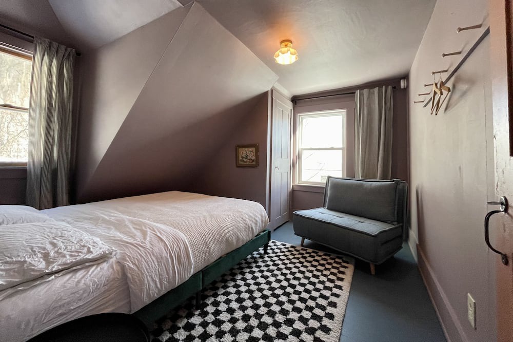 Photo of Bedroom in Cavendish