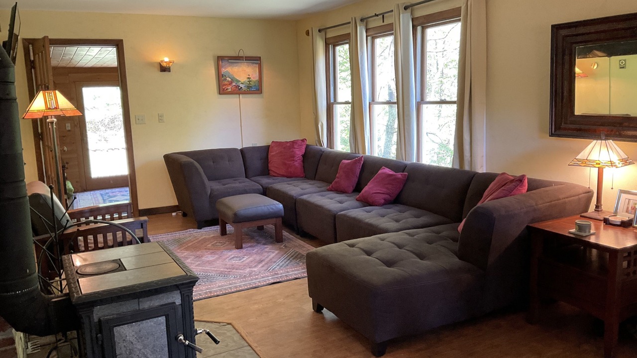 Photo of Livingroom in Johnsburg