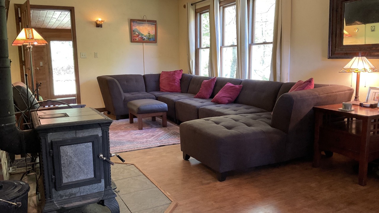Photo of Livingroom in Johnsburg