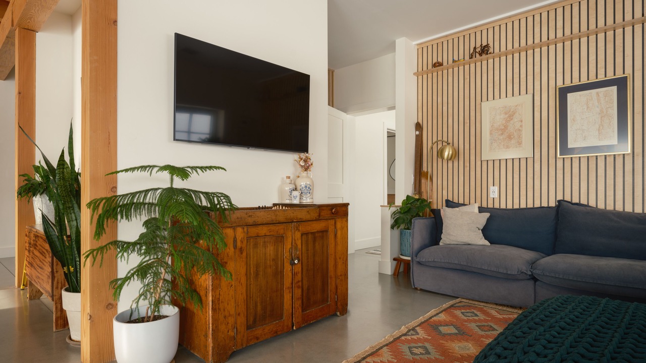 Photo of Livingroom in Middlebury