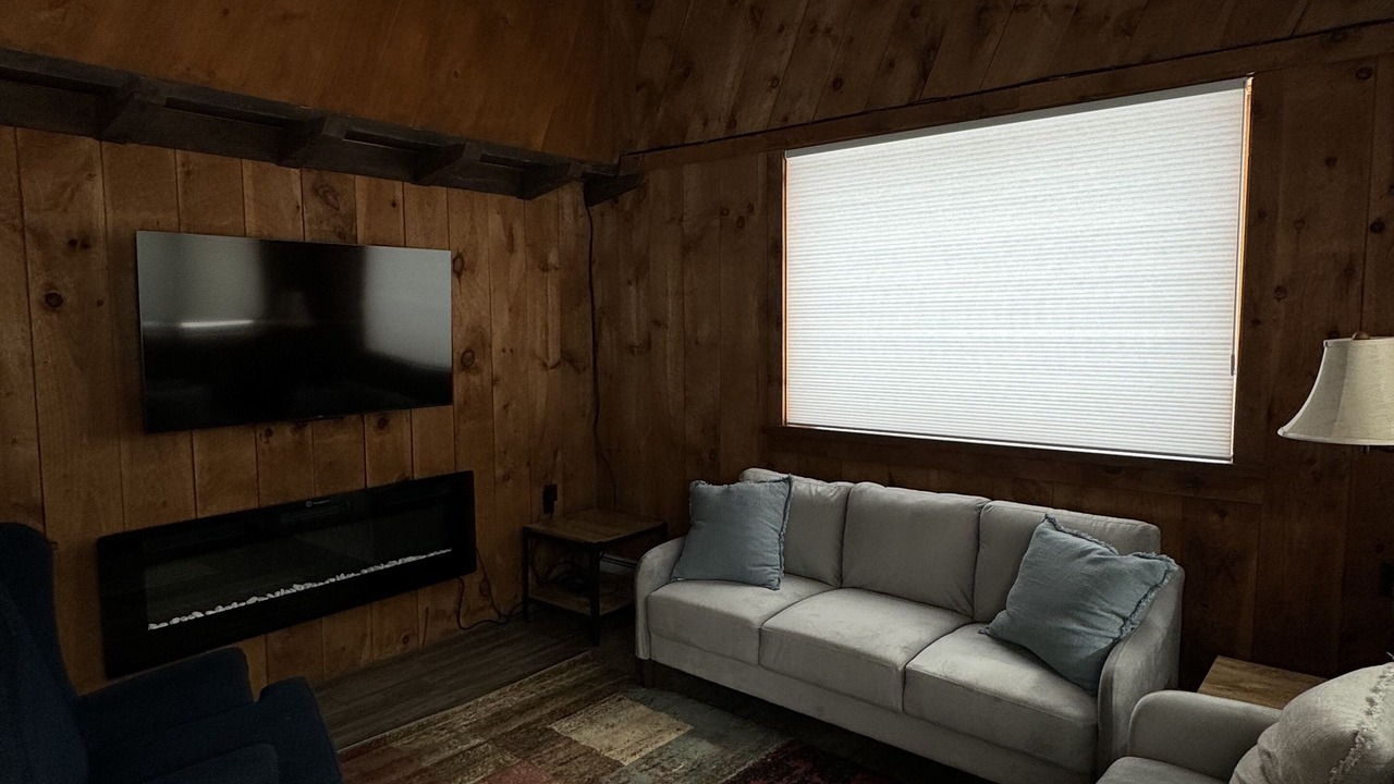 Photo of Livingroom in West Dover