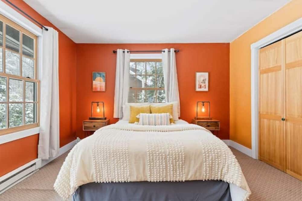 Photo of Bedroom in Hinesburg