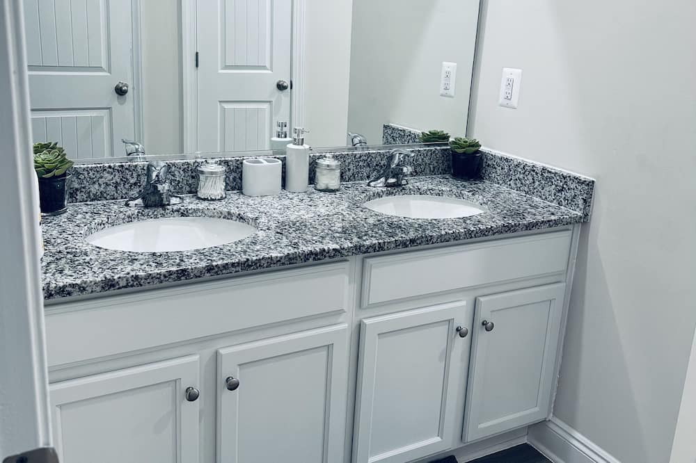 Photo of Bathroom in Hagerstown