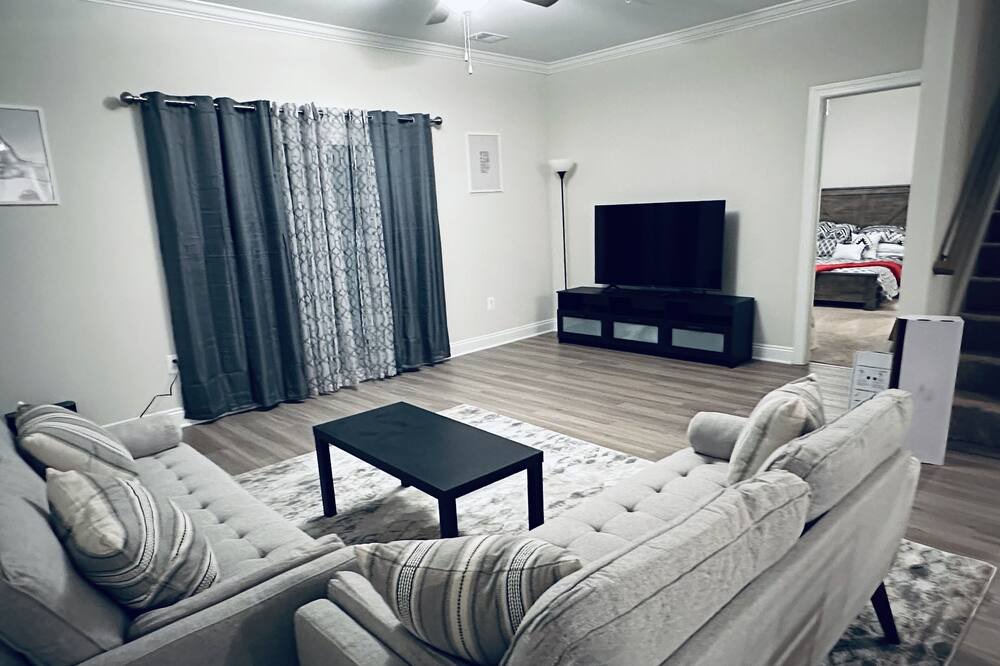 Photo of Livingroom in Hagerstown