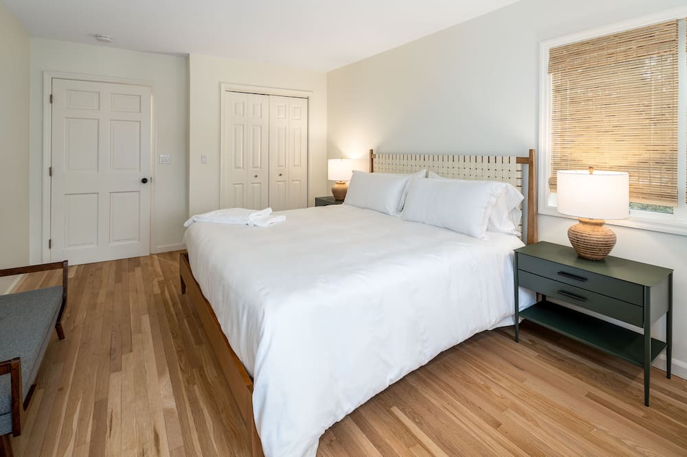 Photo of Bedroom in South Salem