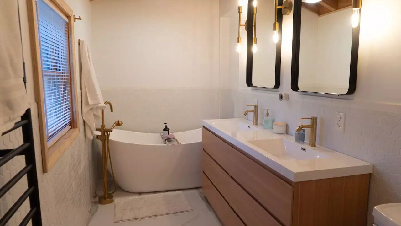 Photo of Bathroom in Wardensville