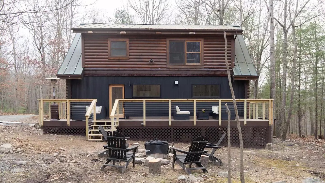 Photo of Patio Balcony in Wardensville