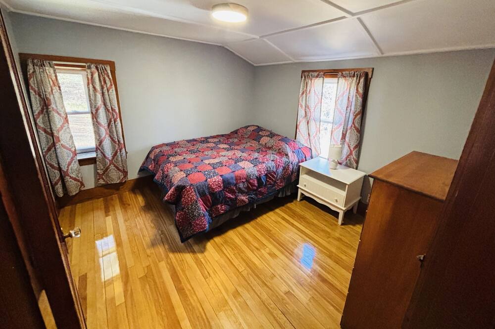 Photo of Bedroom in Cavendish