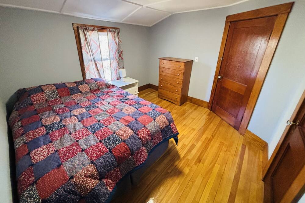 Photo of Bedroom in Cavendish