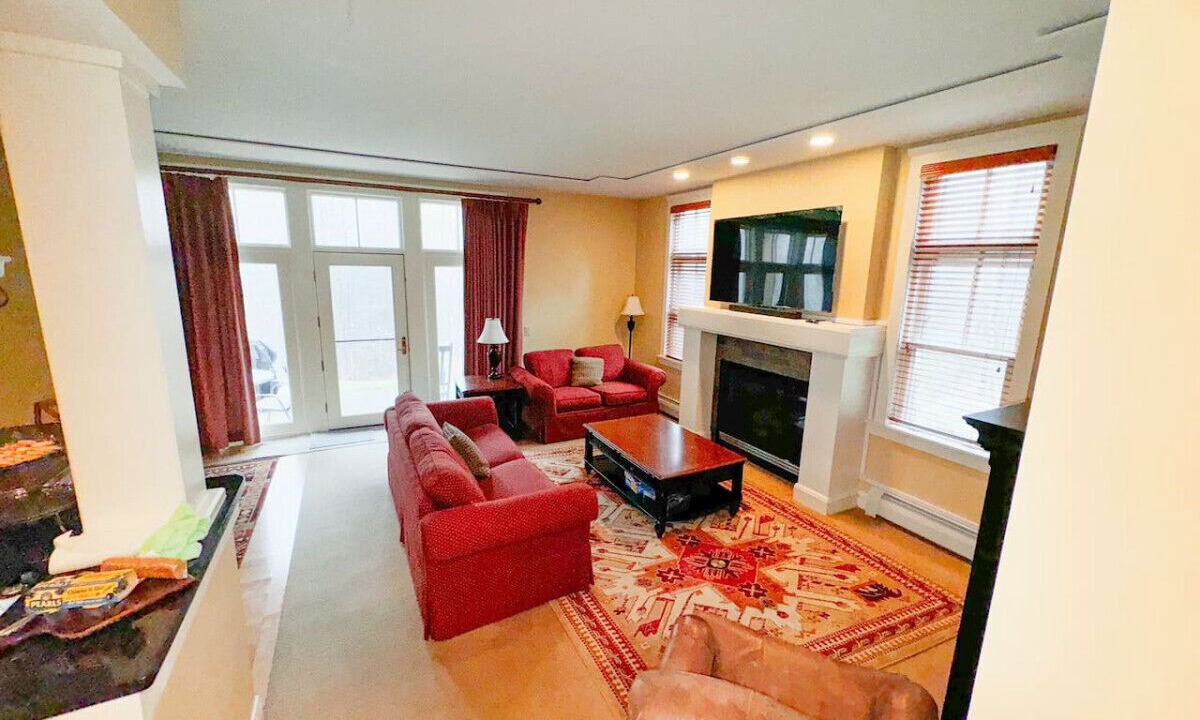 Photo of Livingroom in Proctorsville