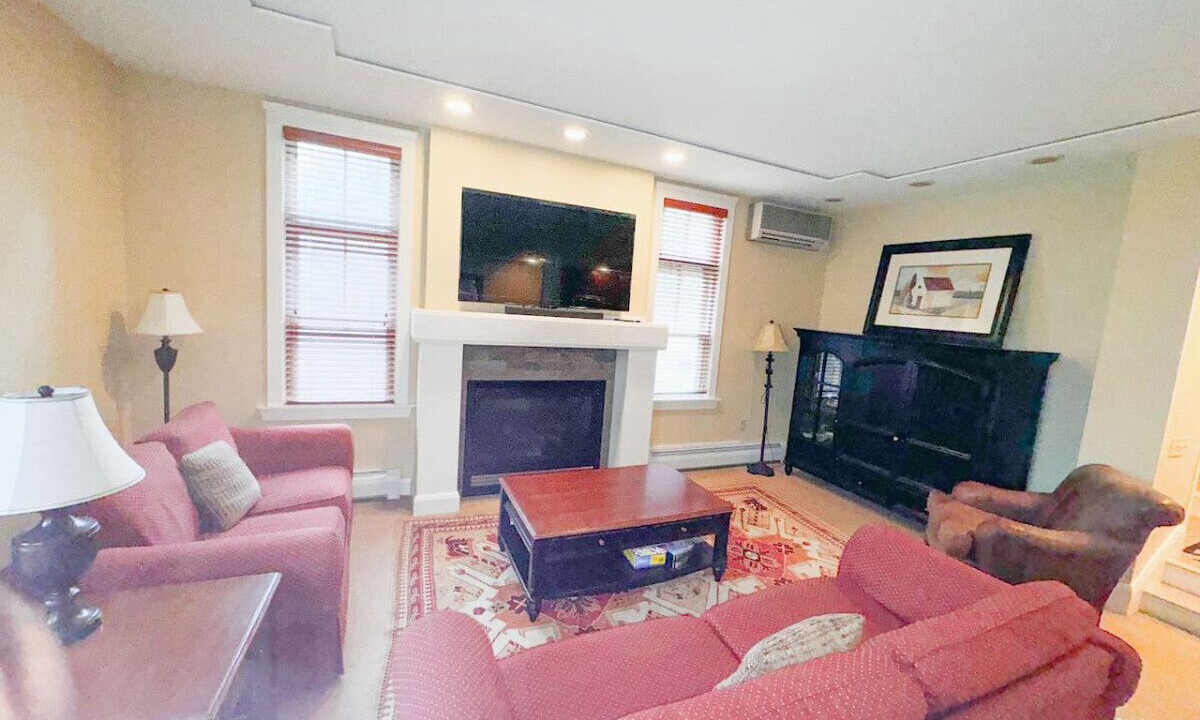 Photo of Livingroom in Proctorsville