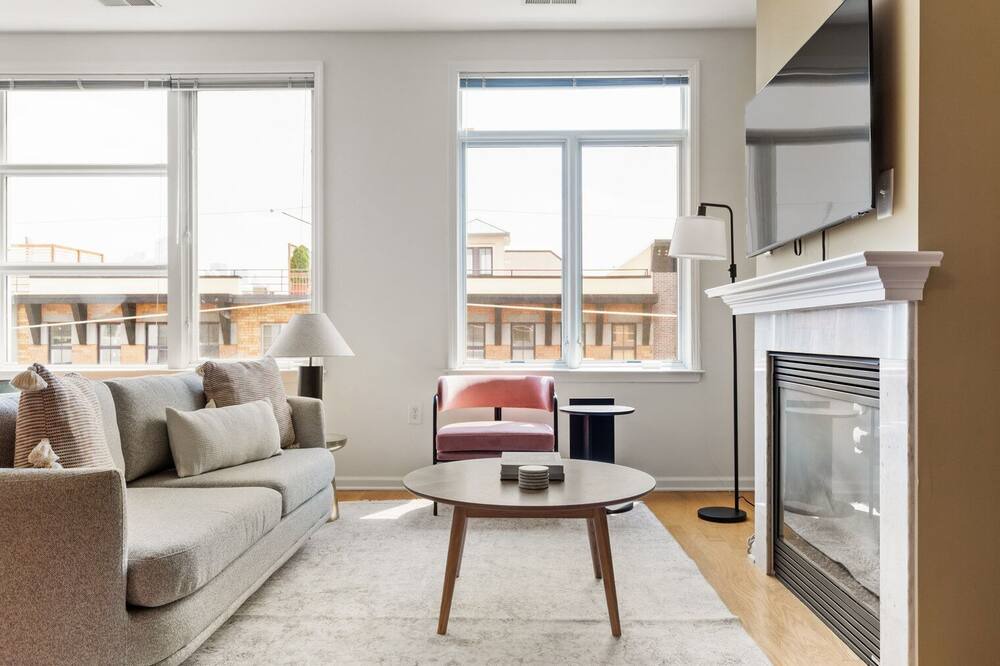 Photo of Livingroom in Hoboken