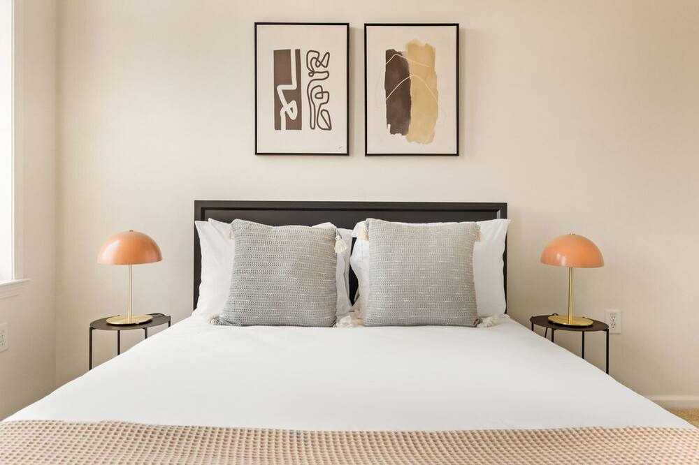 Photo of Bedroom in Hoboken