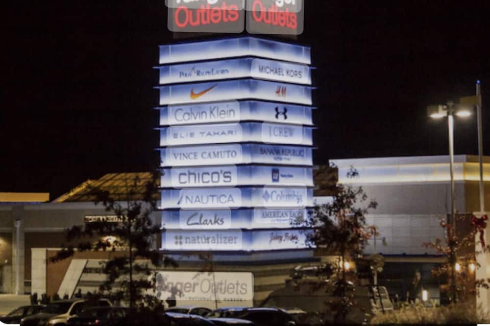 Photo of Others in Largo