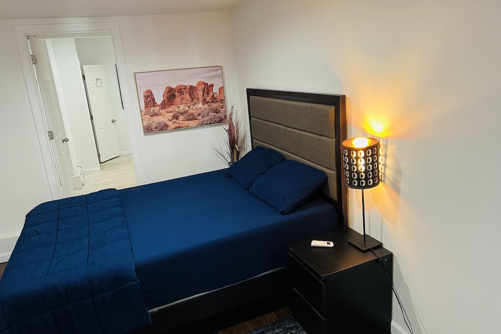 Photo of Bedroom in Farmingville