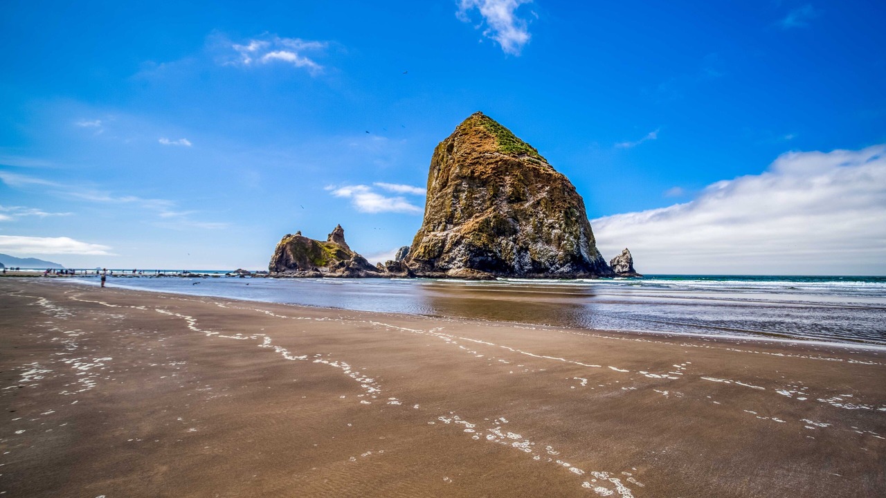 Photo of Others in Downtown Cannon Beach