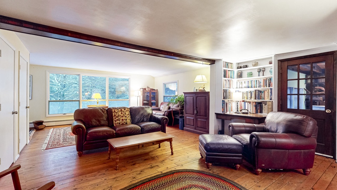 Photo of Livingroom in Northfield