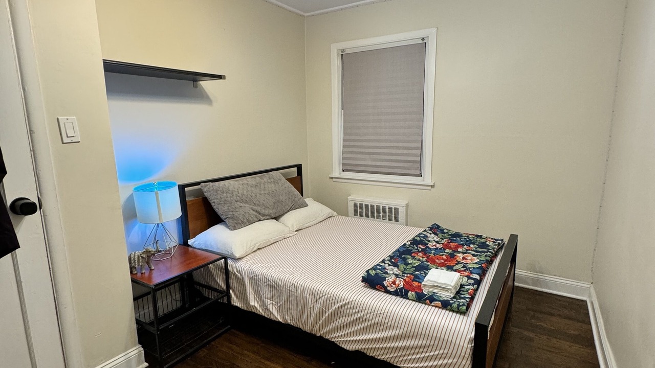 Photo of Bedroom in Hicksville