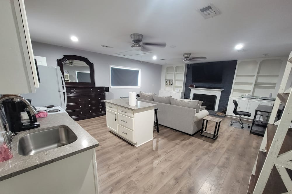 Photo of Kitchen in Alvin
