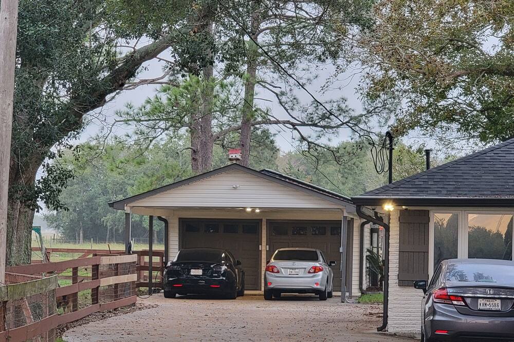 Photo of Outdoor in Alvin