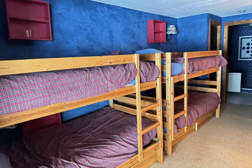 Photo of Bedroom in Bromley Mountain
