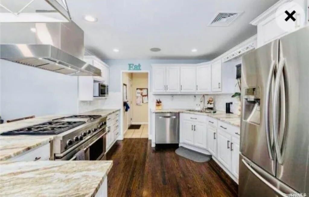 Photo of Kitchen in Dix Hills
