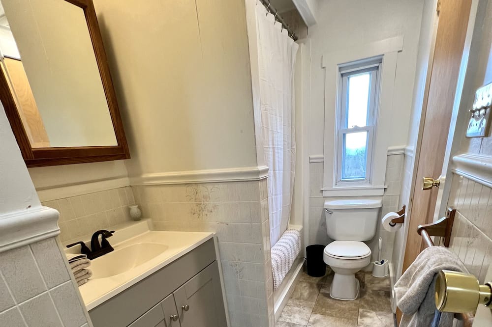 Photo of Bathroom in East Randolph