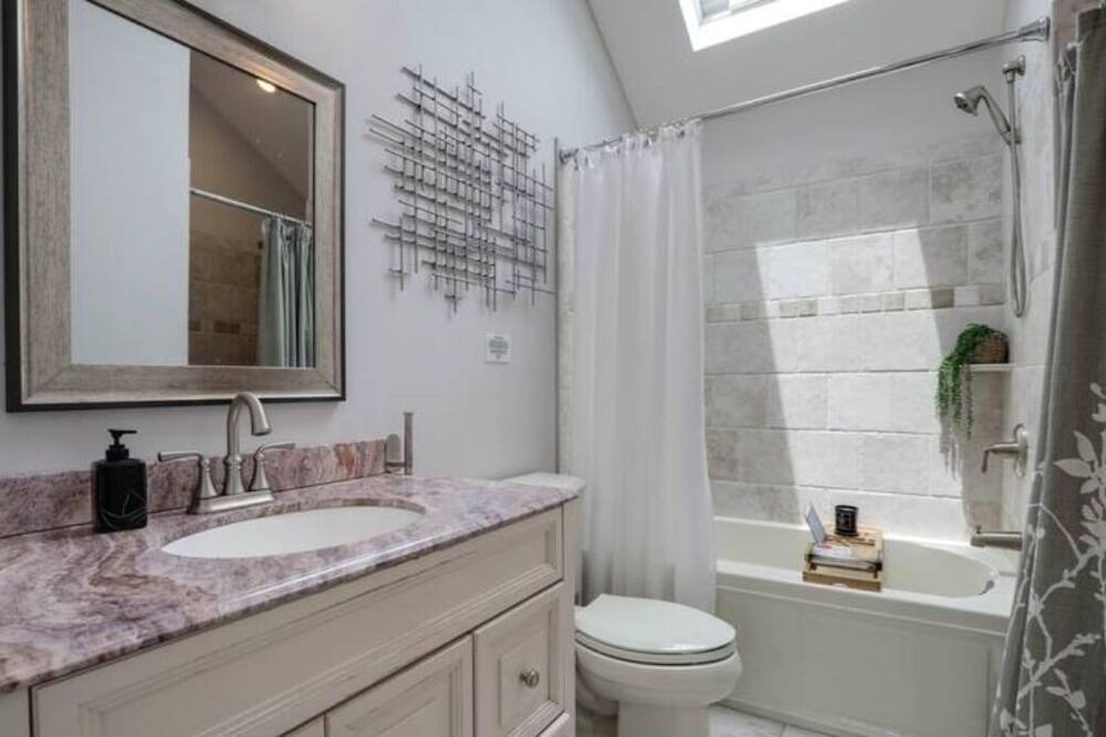 Photo of Bathroom in East Patchogue
