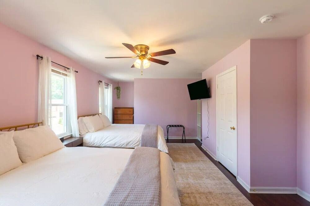Photo of Bedroom in Bowie