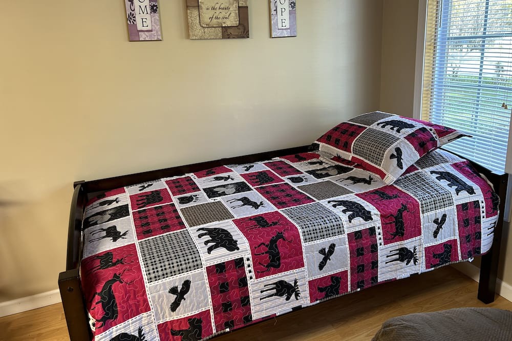 Photo of Bedroom in Newtown