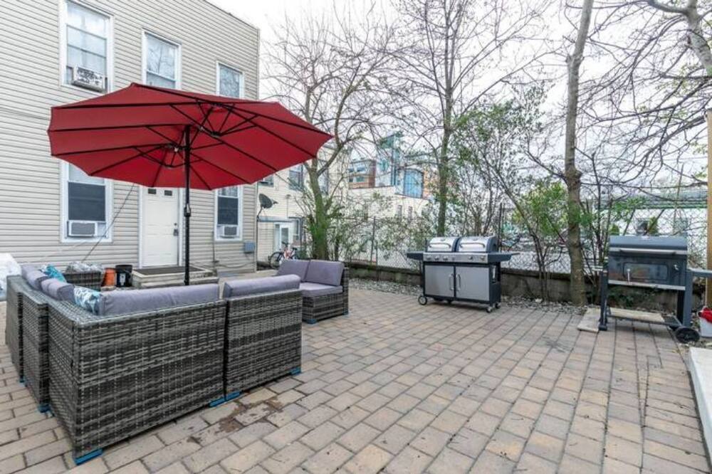 Photo of Patio Balcony in West New York