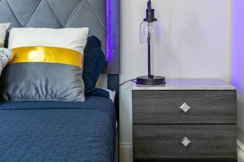 Photo of Bedroom in West New York
