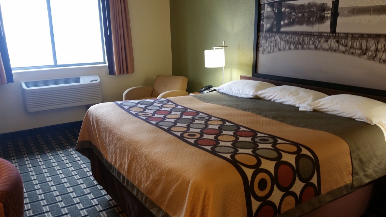 Photo of Bedroom in Wheeling