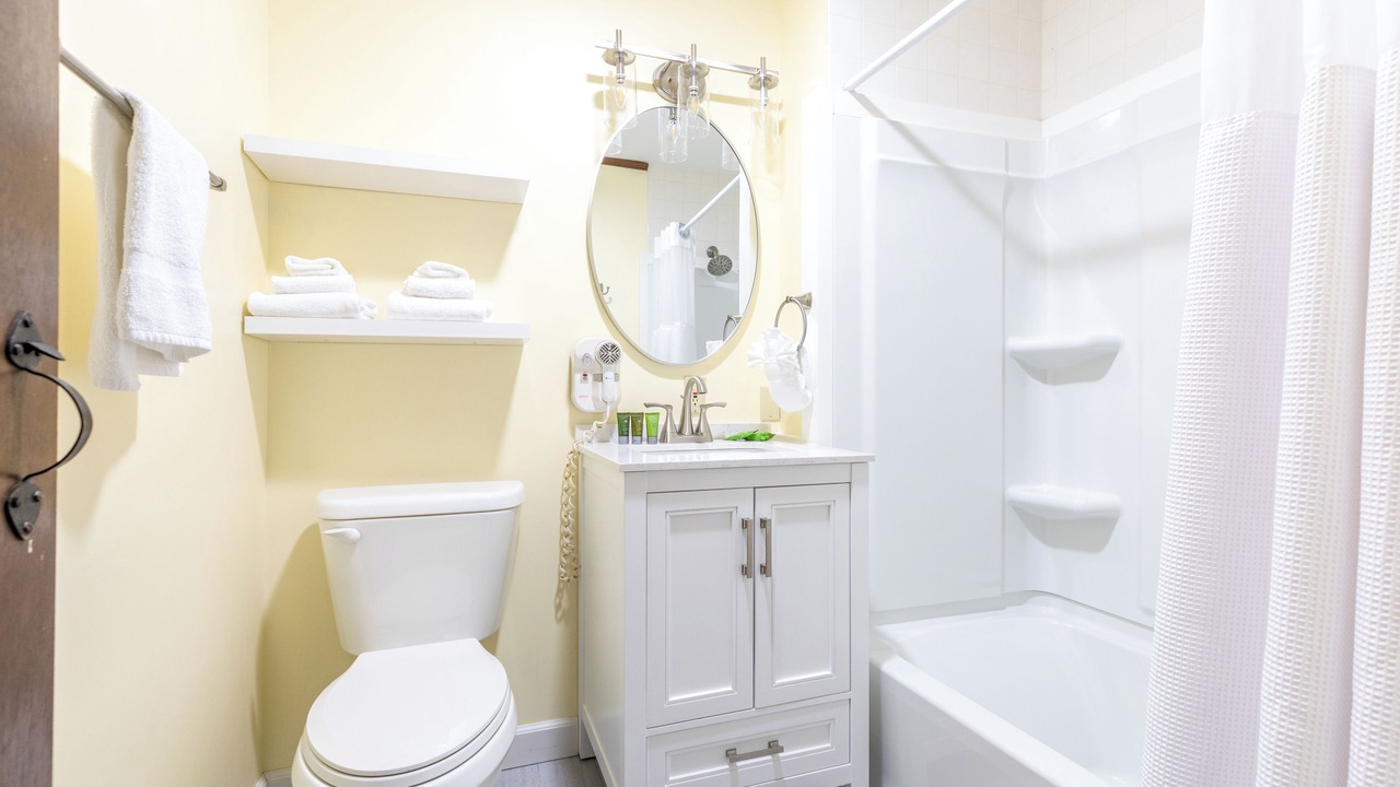 Photo of Bedroom in Stowe Area